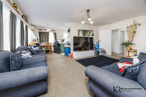 Photo of property in 1/2 Barrie Avenue, Papatoetoe, Auckland, 2025