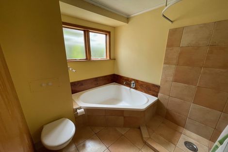 Photo of property in 55 Forrest Hill Road, Milford, Auckland, 0620