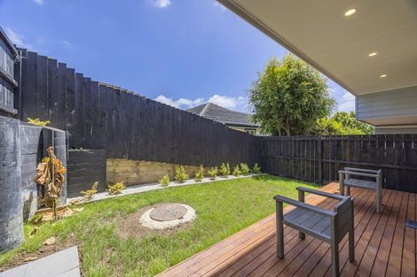 Photo of property in 10 Alexander Avenue, Torbay, Auckland, 0630
