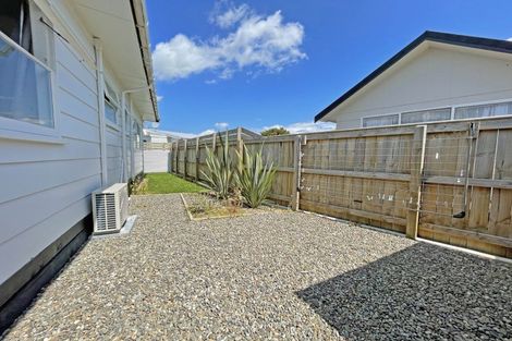 Photo of property in 5a Bradford Place, Awapuni, Palmerston North, 4412