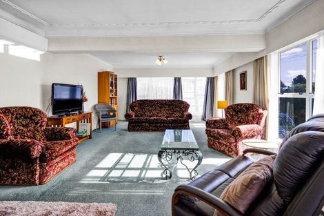 Photo of property in 13 Curtis Street, Stratford, 4332