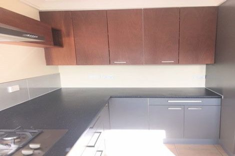 Photo of property in 86a Pupuke Road, Hillcrest, Auckland, 0627