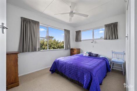 Photo of property in 13 Bayly Street, Baylys Beach, Dargaville, 0377