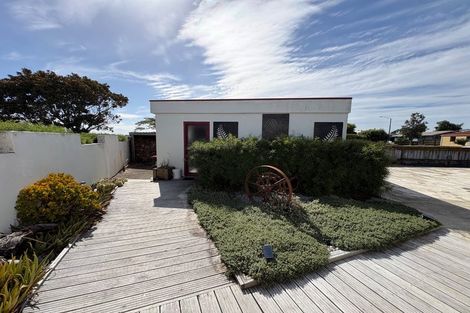 Photo of property in 70 Shrimpton Road, Haumoana, 4102