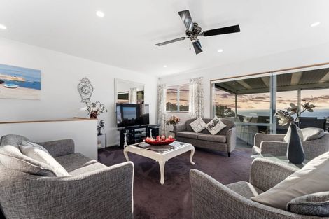 Photo of property in 21 Fishermans Cove, Army Bay, Whangaparaoa, 0930