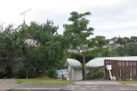 Photo of property in 69 Lauderdale Road, Birkdale, Auckland, 0626