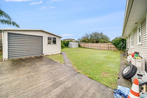 Photo of property in 33 English Street, St Andrews, Hamilton, 3200