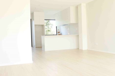 Photo of property in 2/15 Rush Place, Mangere, Auckland, 2022