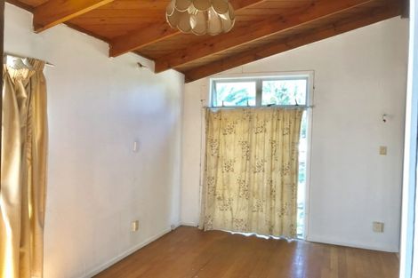 Photo of property in 381 Massey Road, Mangere East, Auckland, 2024