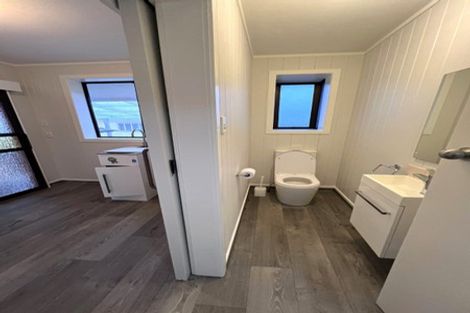 Photo of property in 10 Hoffman Street, Hokitika, 7810