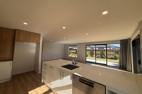 Photo of property in 5 Esher Lane, Richmond, 7020