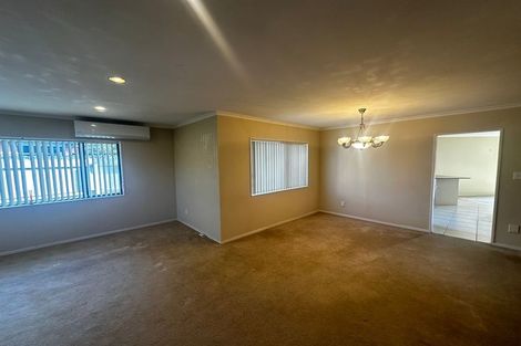 Photo of property in 14 Shankill Place, East Tamaki, Auckland, 2013