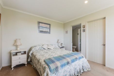 Photo of property in 96 Fergusson Street, Stoke, Nelson, 7011