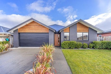 Photo of property in 14 Henrietta Street, Marshland, Christchurch, 8083
