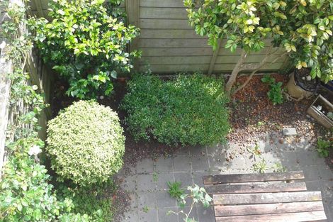 Photo of property in 10 Colombo Street, Hokowhitu, Palmerston North, 4410