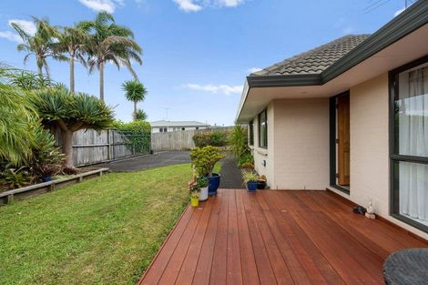 Photo of property in 3/218 Moore Street, Howick, Auckland, 2014