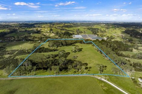 Photo of property in 148 Waitakere Road, Waitakere, Auckland, 0782