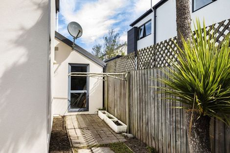 Photo of property in 7/42 Champion Street, Edgeware, Christchurch, 8013