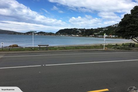 Photo of property in 231u1 Marine Parade, Seatoun, Wellington, 6022