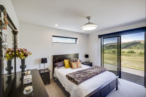 Photo of property in 8 Riverview Drive, Otane, 4277