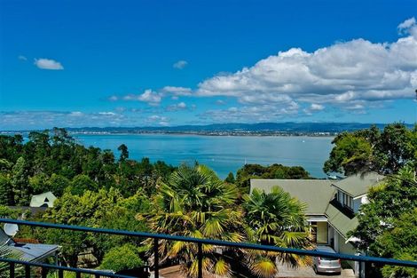 Photo of property in 16 Mayall Avenue, Beach Haven, Auckland, 0626