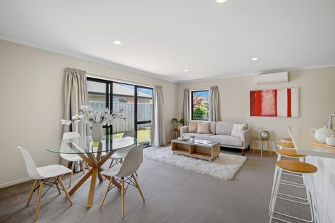 Photo of property in 37 Faringdon Boulevard, Rolleston, 7615