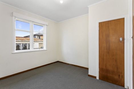 Photo of property in 20 Rosier Road, Glen Eden, Auckland, 0602