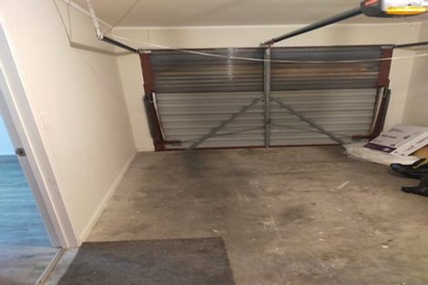 Photo of property in 4/60 Nikau Street, New Lynn, Auckland, 0600
