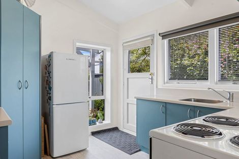 Photo of property in 2/18 Packe Street, Edgeware, Christchurch, 8013