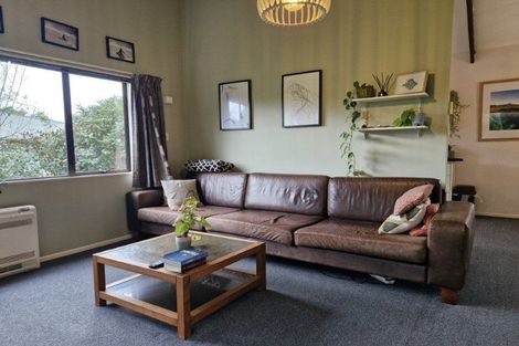 Photo of property in 6 Hickford Place, Okato, 4335