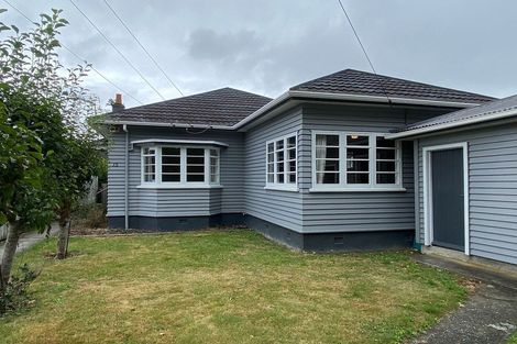 Photo of property in 15 Saint Ronans Avenue, Waterloo, Lower Hutt, 5011