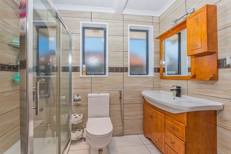 Photo of property in 111 Pooks Road, Ranui, Auckland, 0612