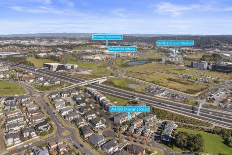 Photo of property in 4a/60 Masons Road, Oteha, Auckland, 0632