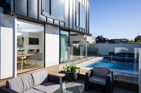 Photo of property in 10a Memorial Avenue, Ilam, Christchurch, 8053