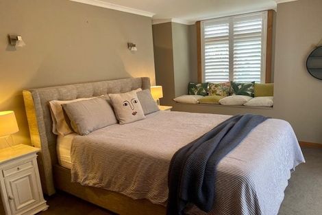 Photo of property in 224 The Parade, Island Bay, Wellington, 6023