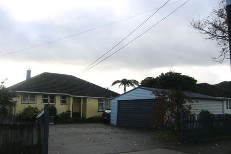 Photo of property in 1/138 Whites Line East, Waiwhetu, Lower Hutt, 5010