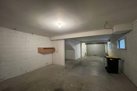 Photo of property in 1/72 Derwent Street, Island Bay, Wellington, 6023