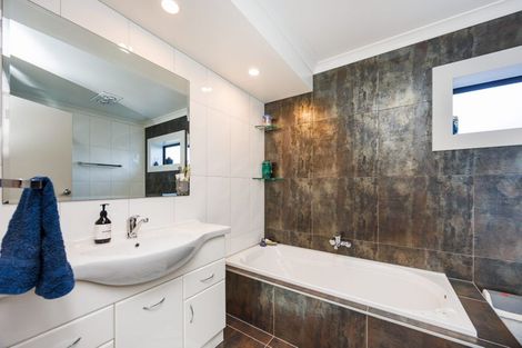 Photo of property in 573 Napier Road, Whakarongo, Palmerston North, 4470