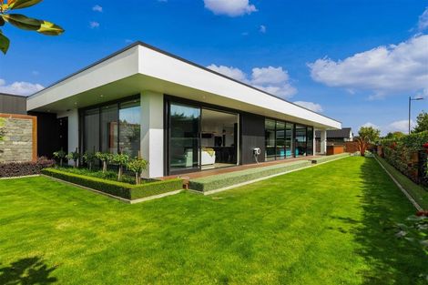 Photo of property in 2 Mersham Drive, Prebbleton, 7604