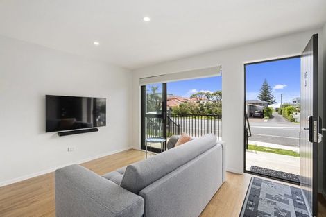 Photo of property in 406a Hibiscus Coast Highway, Orewa, 0931
