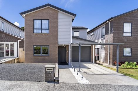 Photo of property in 24 Tutuwhatu Crescent, Weymouth, Auckland, 2103