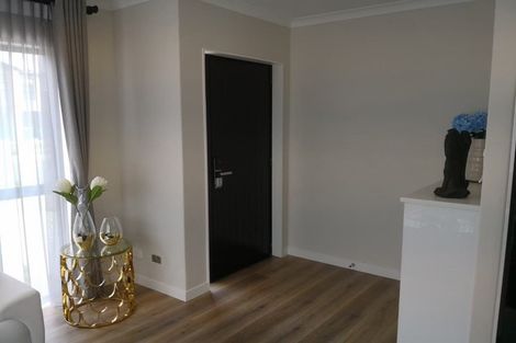 Photo of property in 2 Lavey Road, Flat Bush, Auckland, 2019
