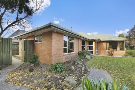 Photo of property in 6 Van Dieman Close, Templeton, Christchurch, 8042