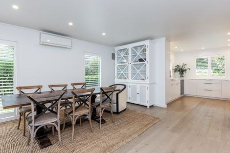Photo of property in 42 Iona Road, Havelock North, 4130