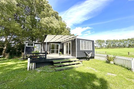 Photo of property in 27 Robinson Road, Coatesville, Albany, 0793