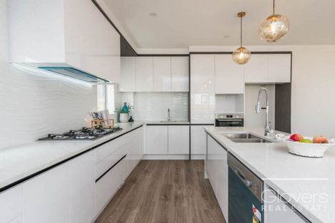 Photo of property in 17 Kearns Drive, Hobsonville, Auckland, 0616