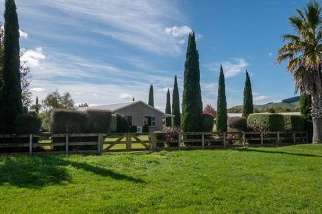 Photo of property in 9 Montgomery Crescent, Kinloch, Taupo, 3377