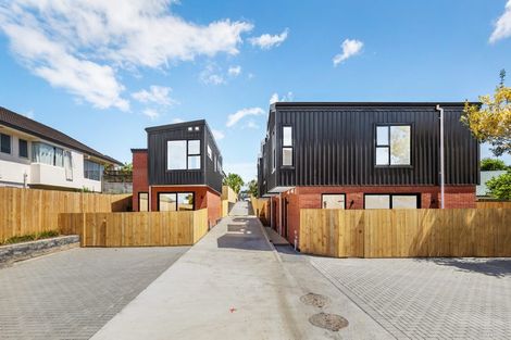 Photo of property in 24 Carnoustie Drive, Wattle Downs, Auckland, 2103