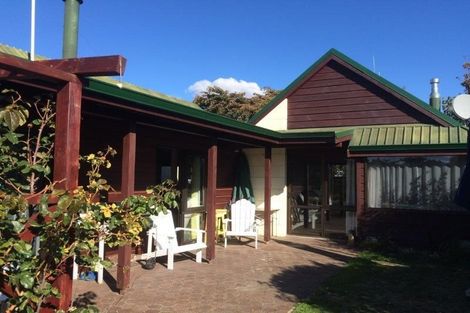 Photo of property in 8 Kennedy Crescent, Wanaka, 9305