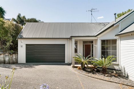 Photo of property in 111 Kaitemako Road, Welcome Bay, Tauranga, 3112